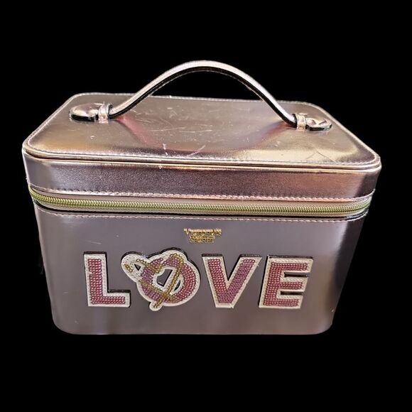 VICTORIA'S SECRET Love Runway Train Case - Picture 1 of 6